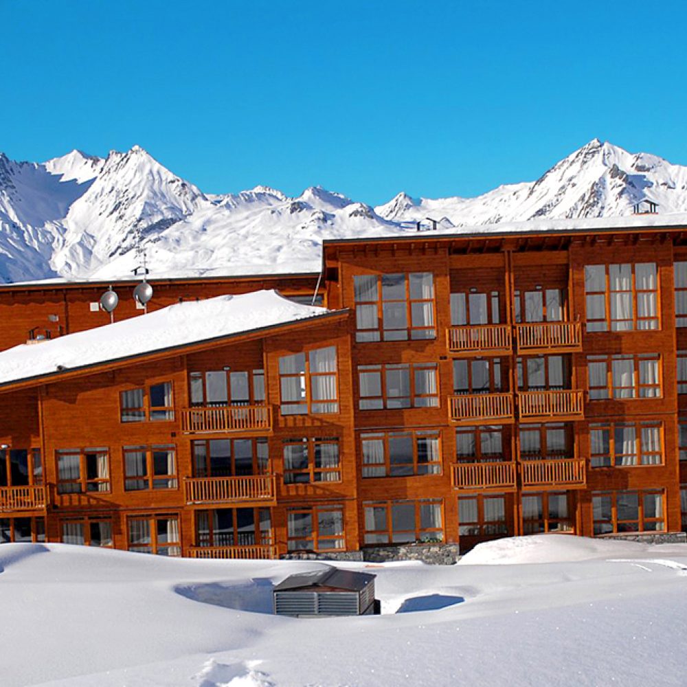 Statut LMNP vs Loi Malraux, lequel remporte le plus de points ?